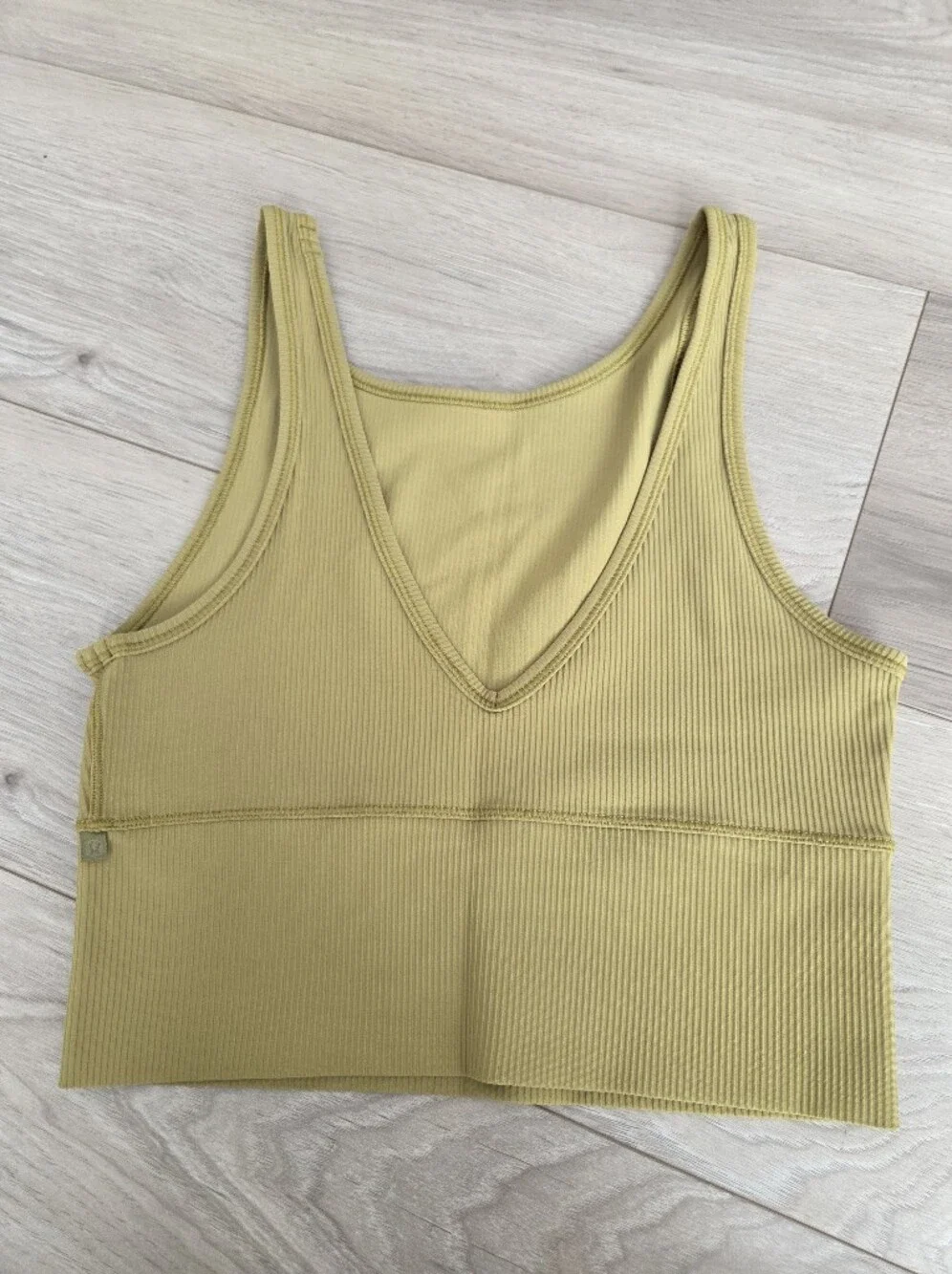 Lululemon Power Pivot Ribbed 💛 - Picture 3 of 7